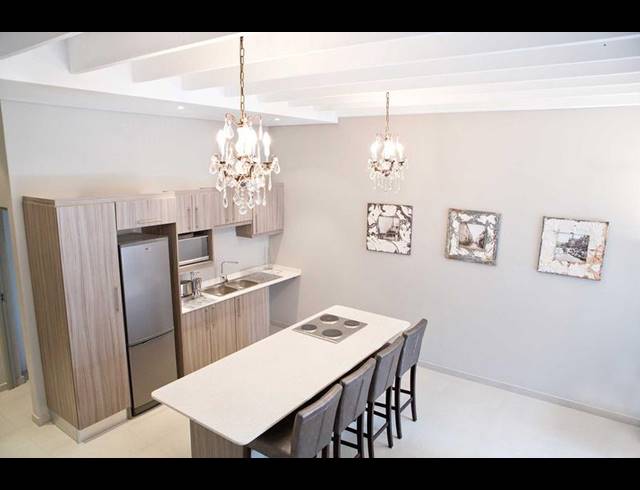 2 BEDROOM APARTMENT FOR SALE IN DURBANVILLE